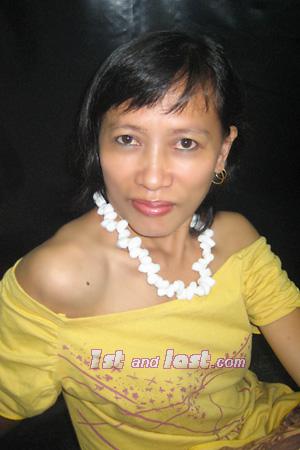 Philippines women