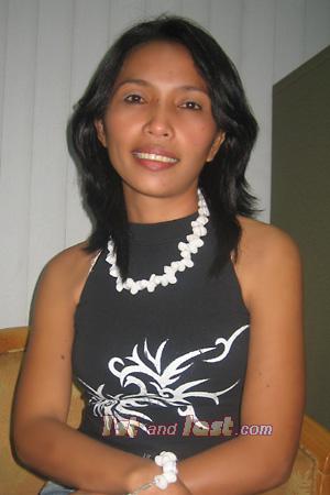 Philippines women